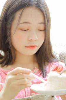 生逢灿烂的日子下载
